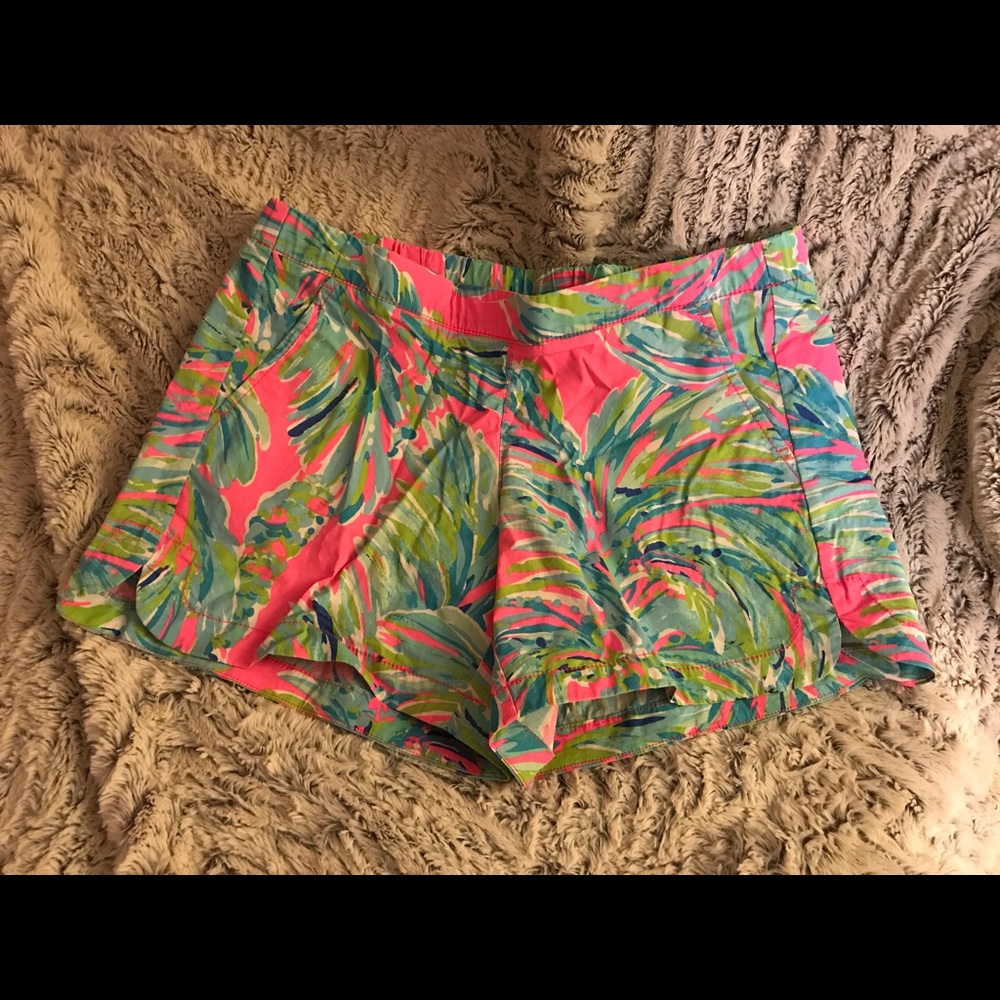 Lilly Pulitzer Ocean View Board Shorts Razzberry
